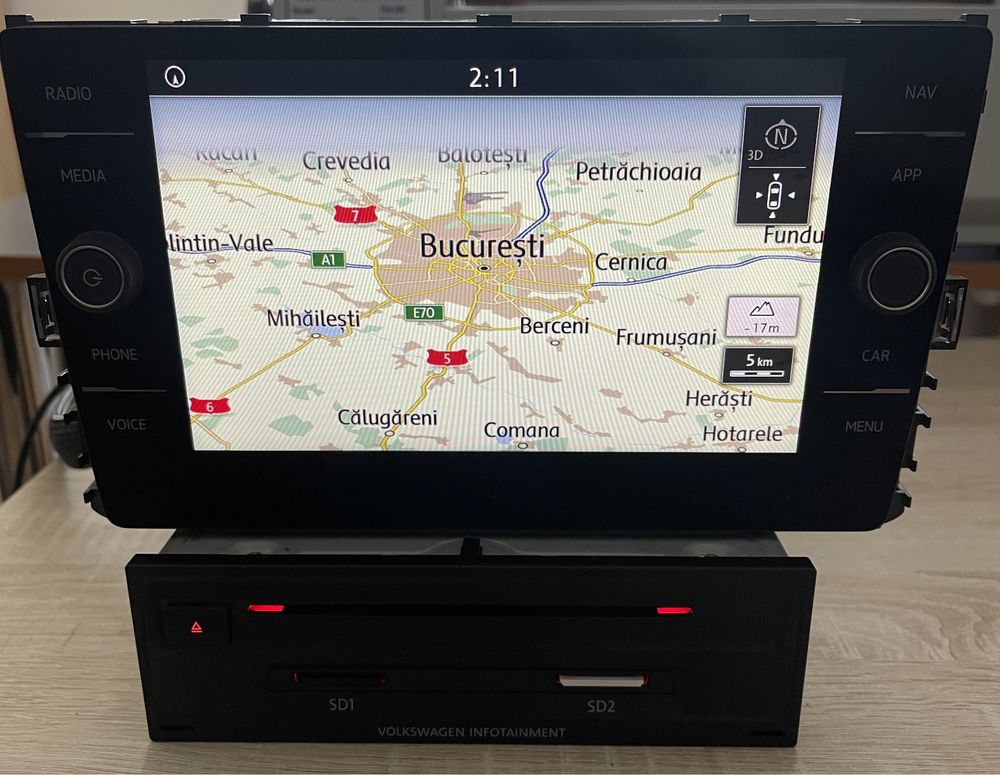 Unitate si display MIB2 Discover  VW Golf Passat Tiguan cu AppConnect