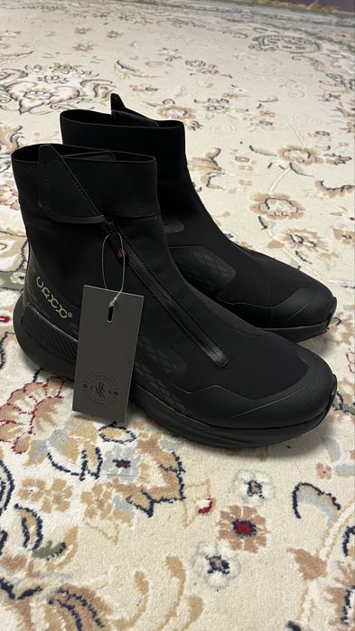 зимний кроссовка