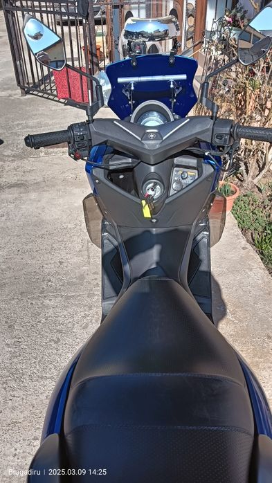Vând Yamaha Nmax