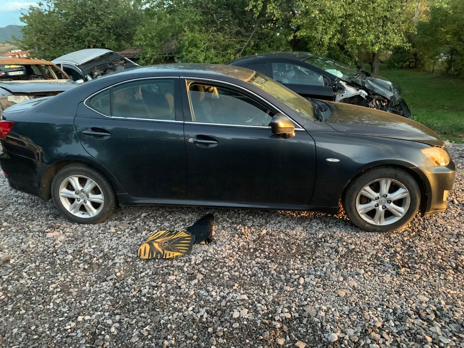 Lexus IS 250 208кс 6 скорости 2007г