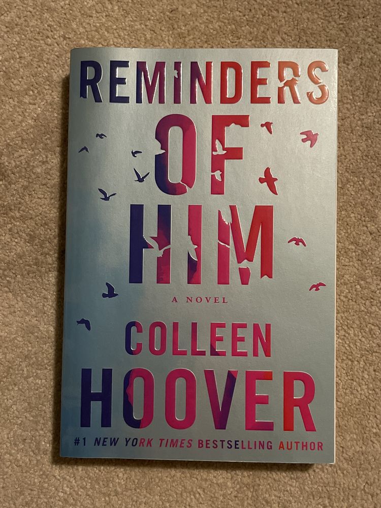 7 книги колекция на Colleen Hoover