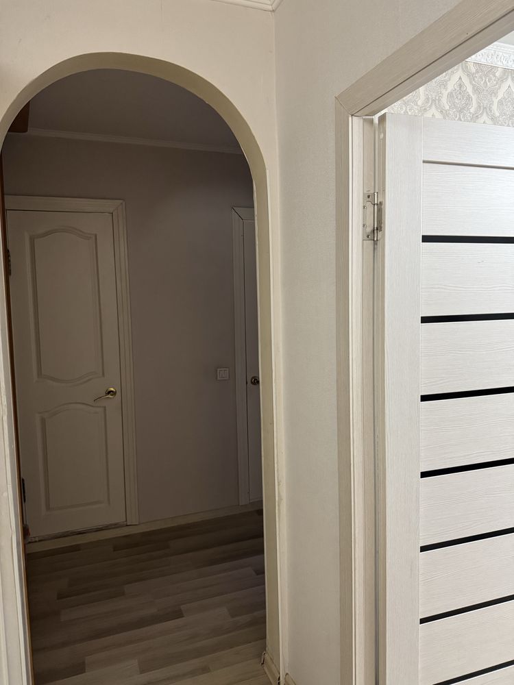 Продам 2-х комнатную квартиру в 11 мкр