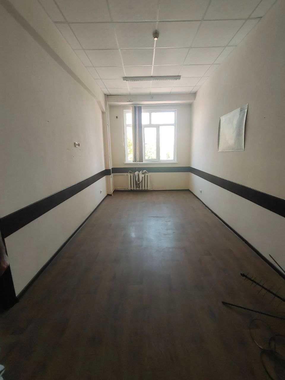 Под офис. 36 кв.м. 2 этаж Кушбеги (Яккасарайский)