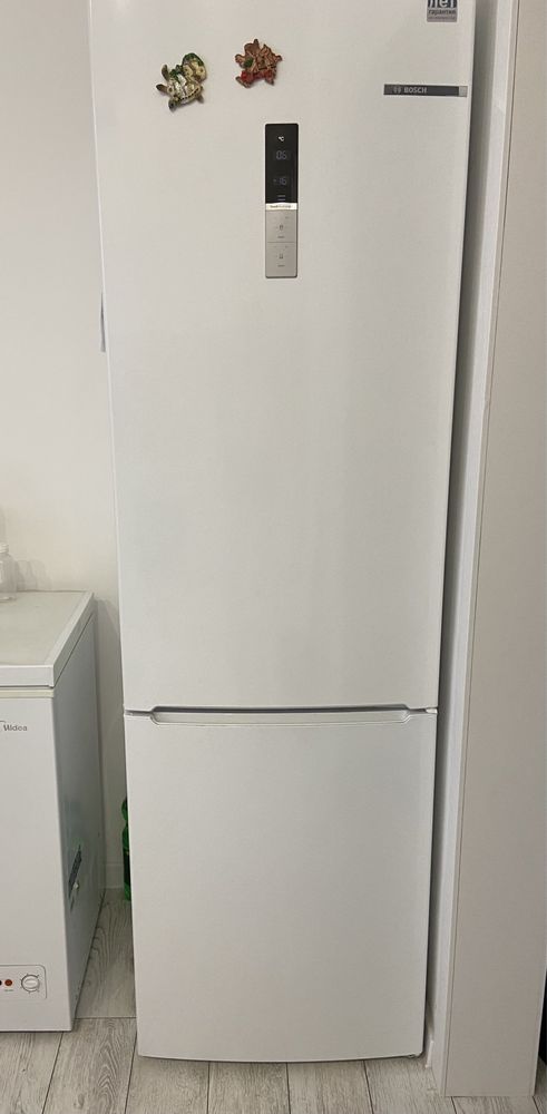 Холодильник  Bosch