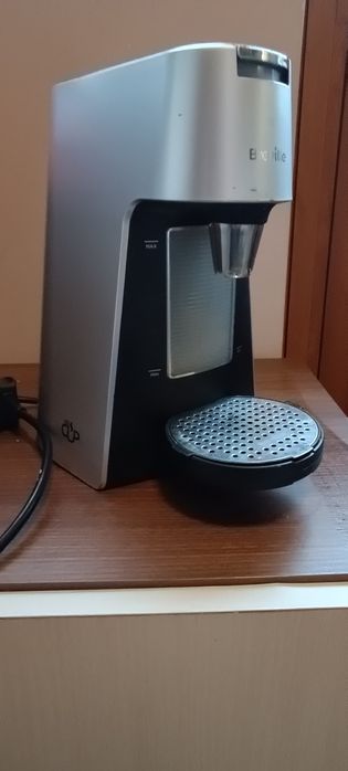 Диспенсър за гореща вода Breville