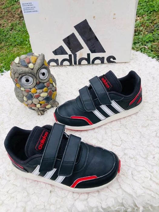 Adidasi baiat-marimea 29-30,inter19cm,ca piele Salomon,Geox,Ecco,Nike