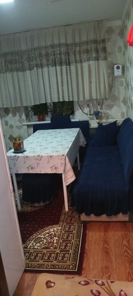 Sergeli 8-hudud 3xona 4 xona qilingan 7-etajli Dom 5-etaj 81m²