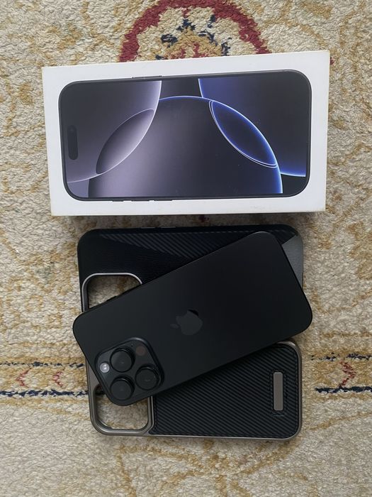 Iphone 16 pro цвет черный