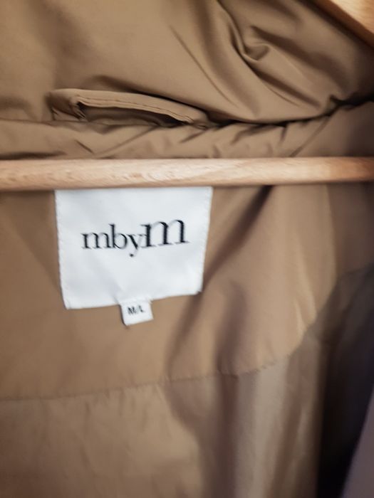 Geaca de iarna mbym, marca daneza, marima M/L