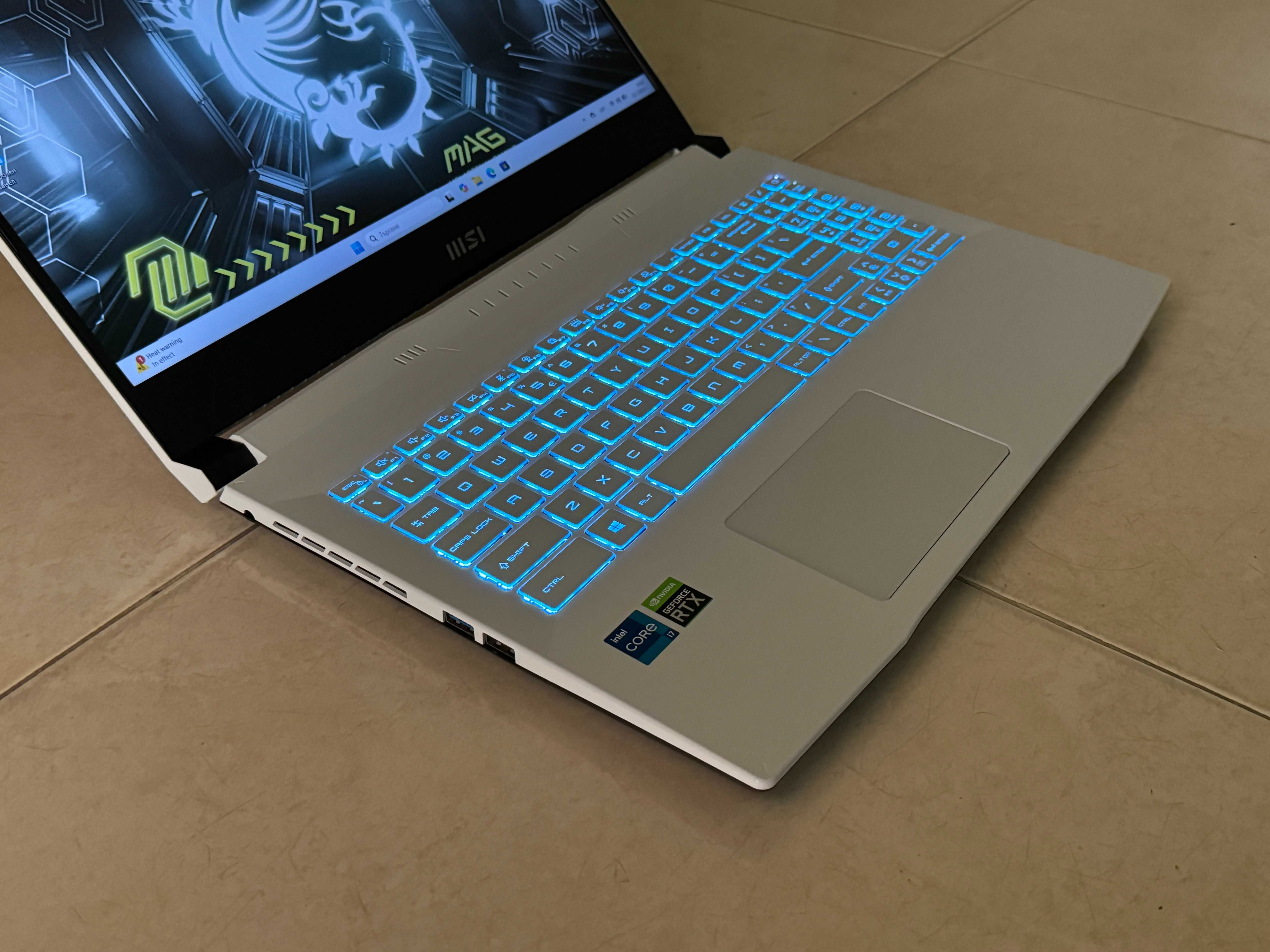 15.6' 144Hz i7-11800H MSI Katana GF66 16GB DDR4/512GB NVMe/RTX 3050 Ti