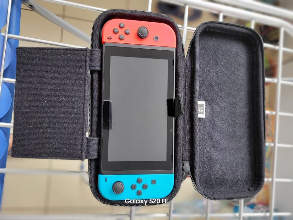 Consolă Nintendo Switch Full