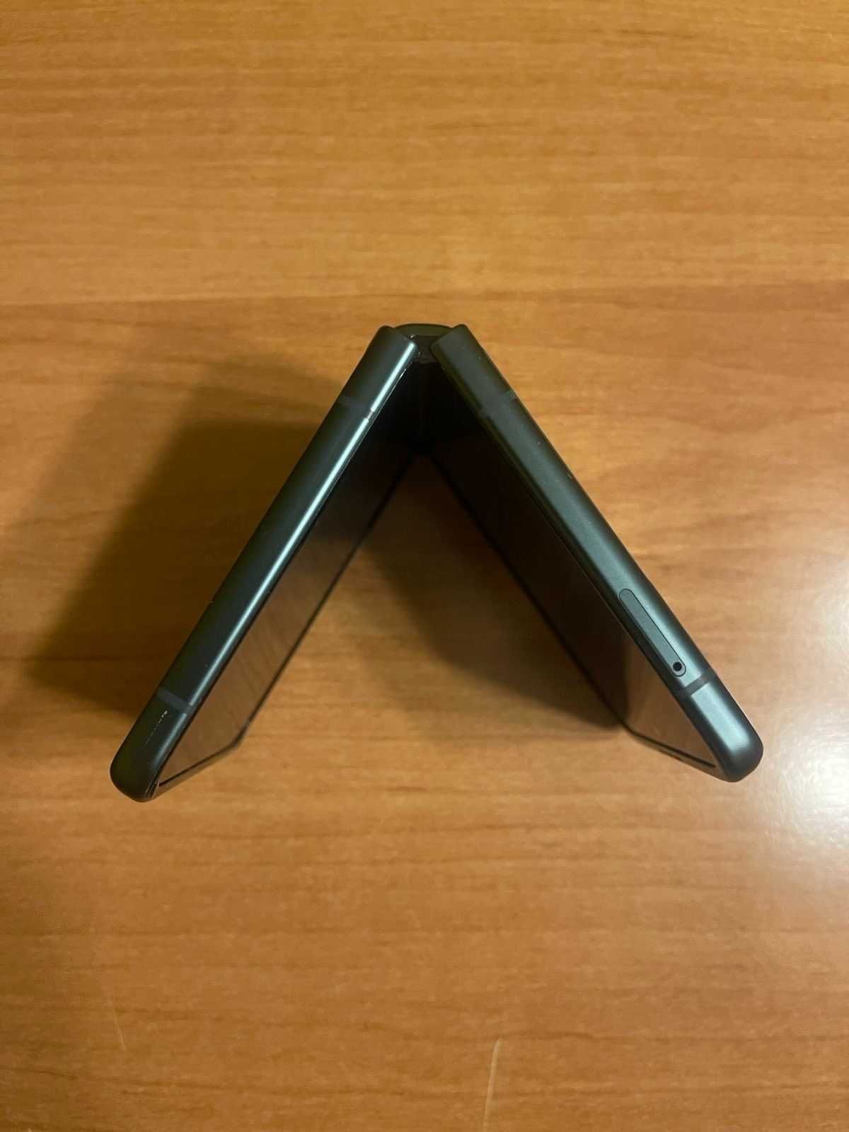 Samsung Galaxy Z Flip 3