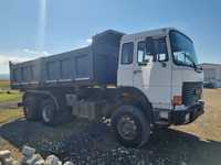 Camion basculant 6×4