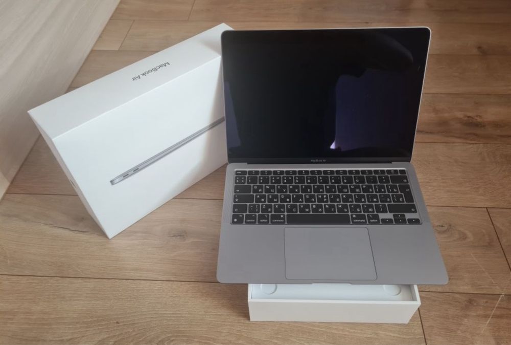 Macbook Air 13 M1 512gb СРОЧНО