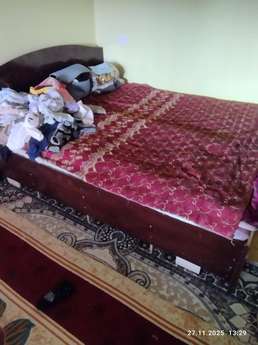 2трюма.1спальный.1тв подставка