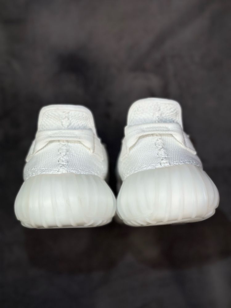 Adidas Yeezy 350 Triple White (CALITATE PREMIUM)