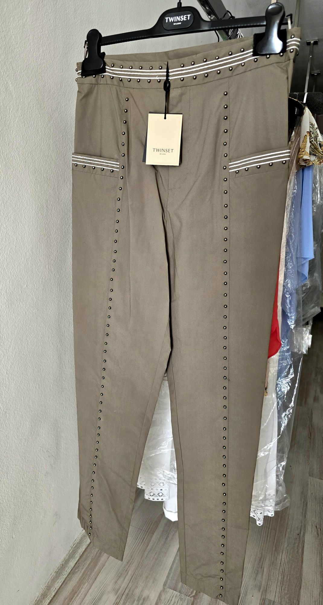 Маслиново зелен панталон Twinset,висока талия,S,М,L,XL,нов с етикет!