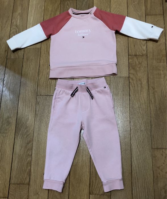 Trening Tommy Hilfiger bebe 9-12 luni