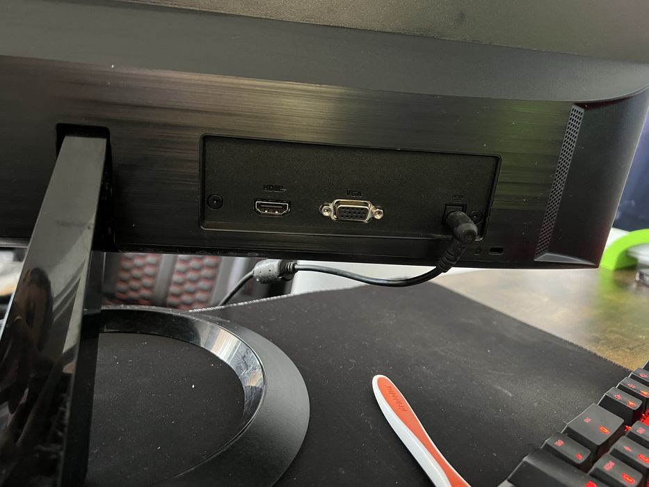 Monitor Asus ultra-subtire model 2020 24 inch