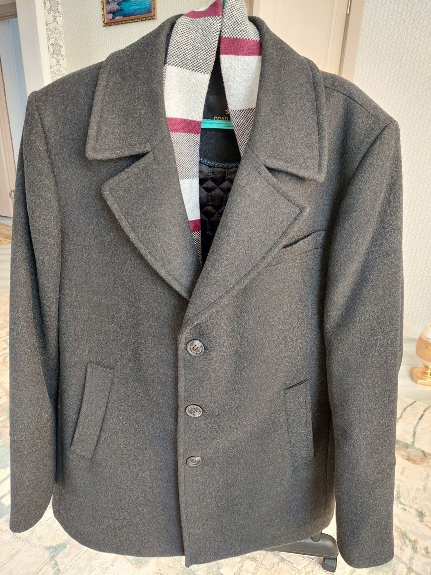 Пальто мужское кашемировое разм-50.