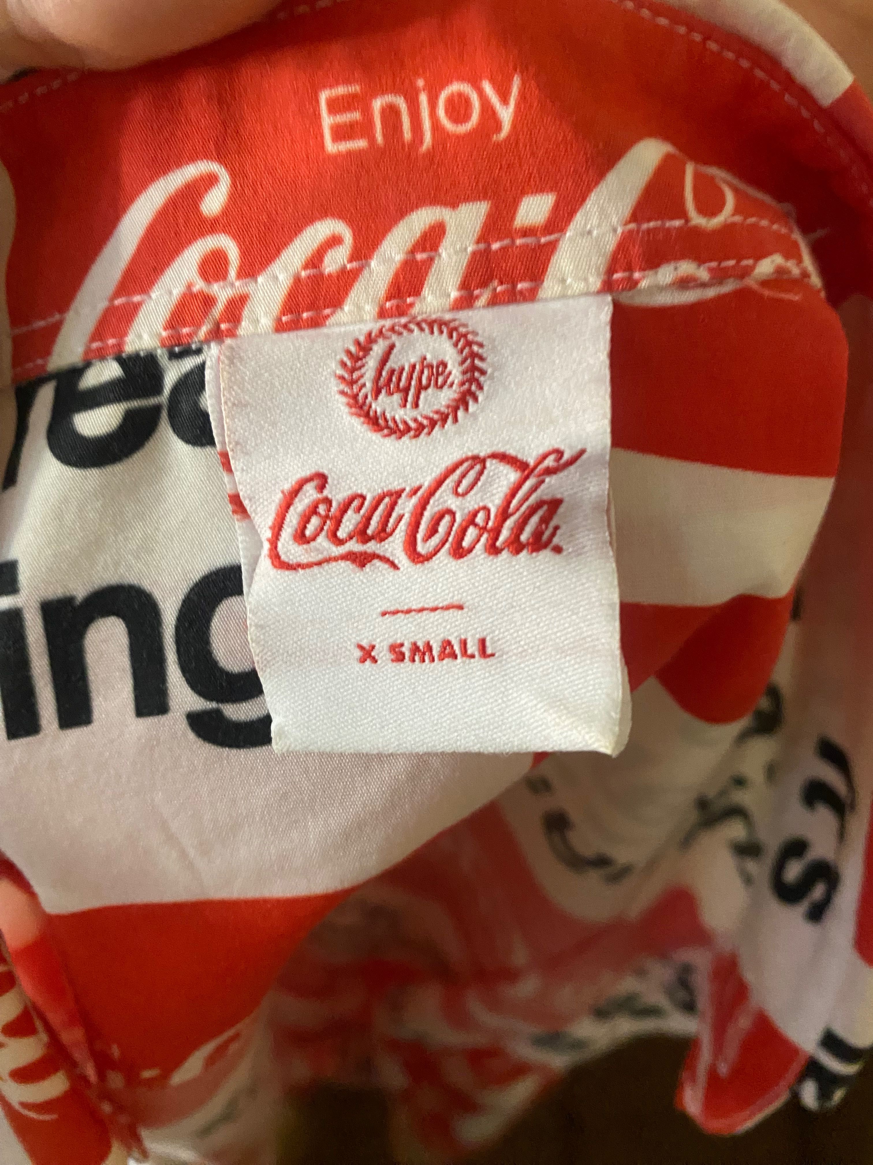 Фирменная рубашка Coca-Cola женская
