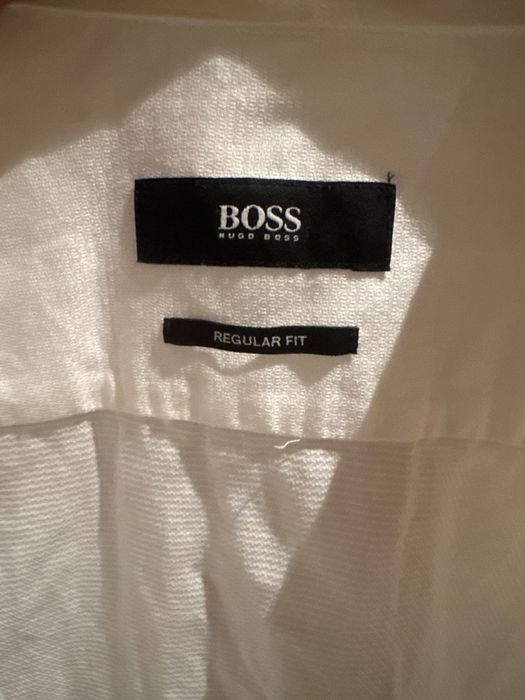 Мъжка риза на марката BOSS