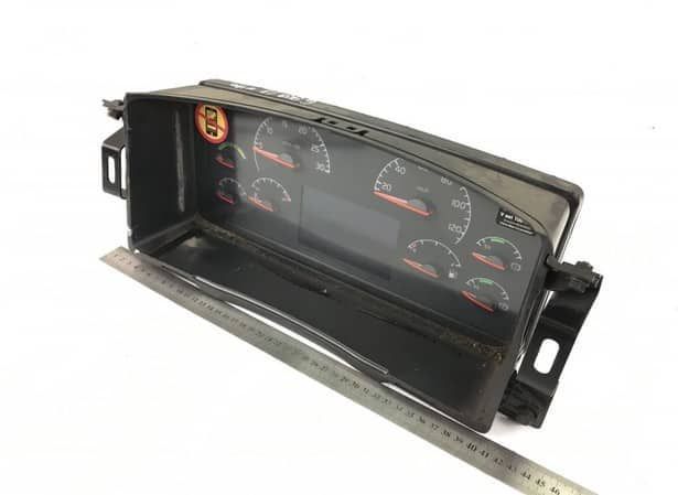 ceasuri de bord volvo 70398585 b12b b7r