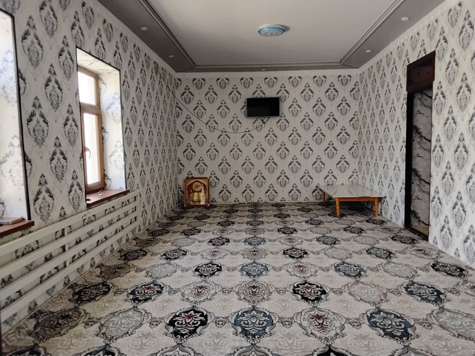 Eski shaxarda kojinni balnitsa tomonda