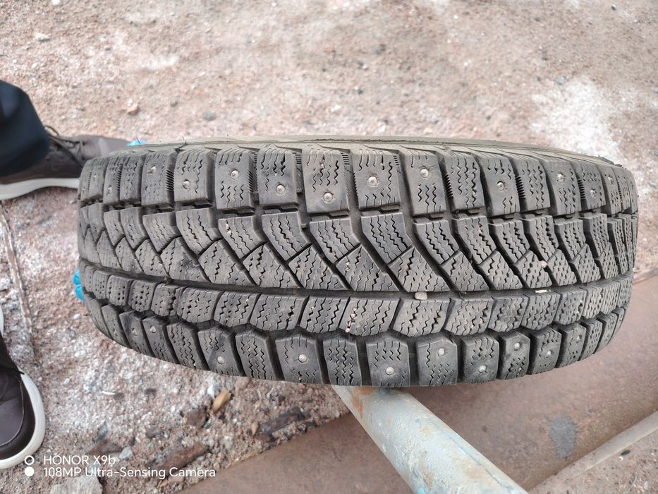 Продам  авто шины