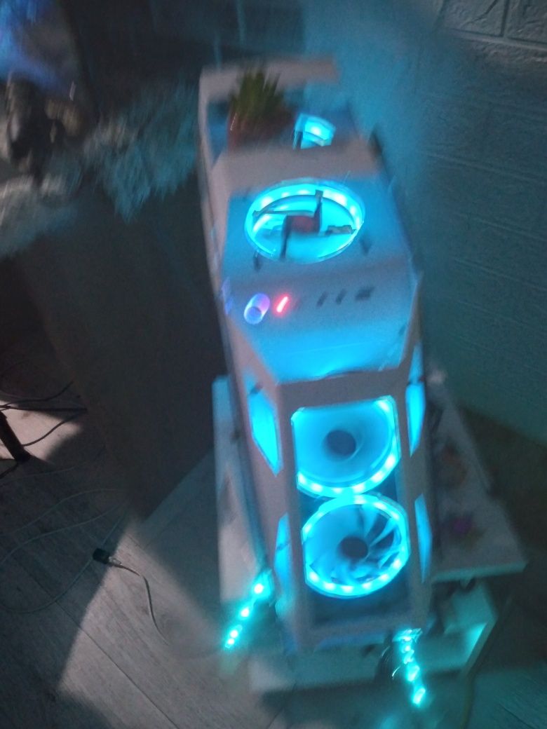 Пк в экслюзив корпусе от ROG