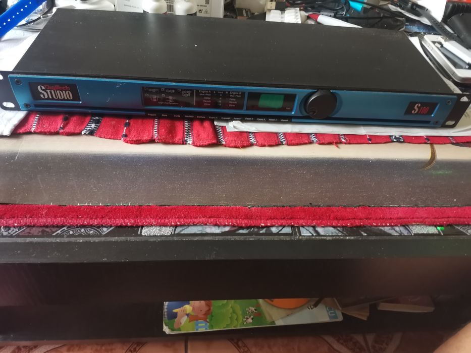 Procesor digitech S 100 made în USA