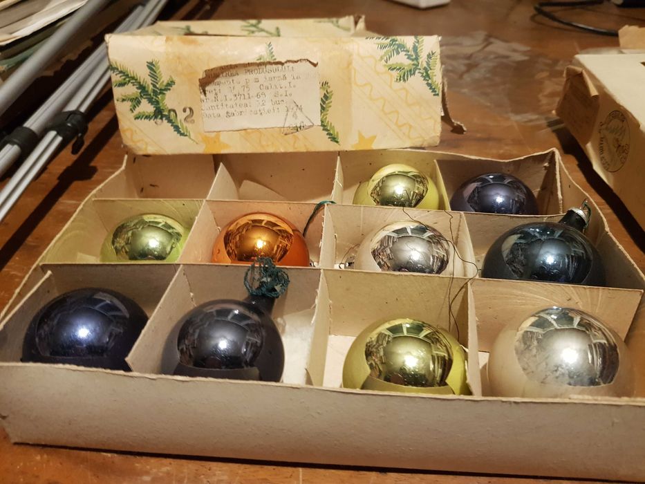 Globuri vechi romanesti Craciun Cooperativa Arta Jucariilor CLUJ 1974