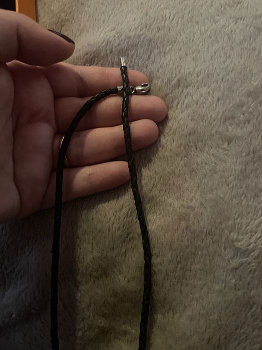 Lantisor din piela natutala si otel inoxidabil