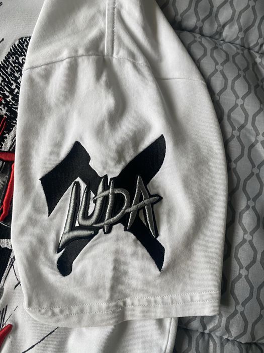 Luda тениски Psycho 3 и Thug