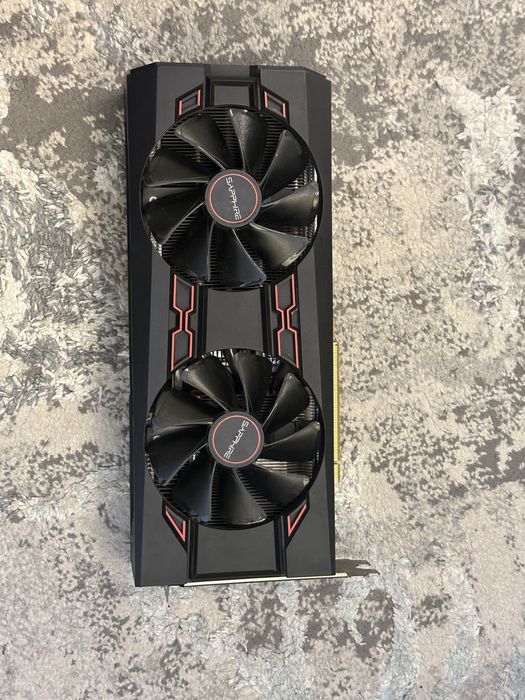 RX Vega 56 — мощная 8GB HBM2 видеокарта!