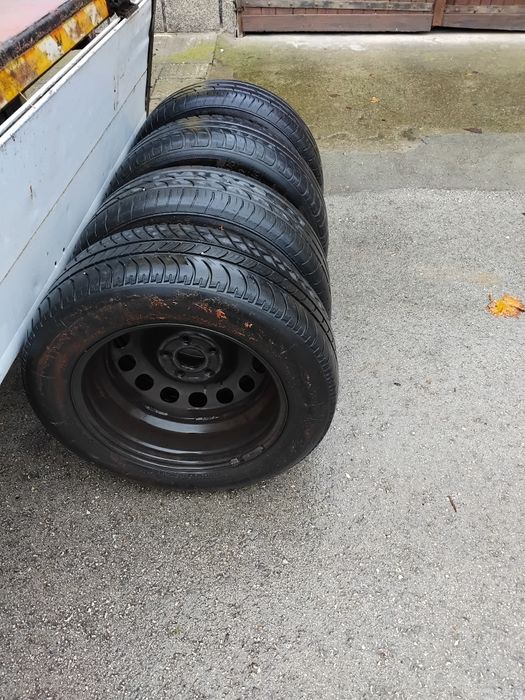 Продавам Сеат Алтеа