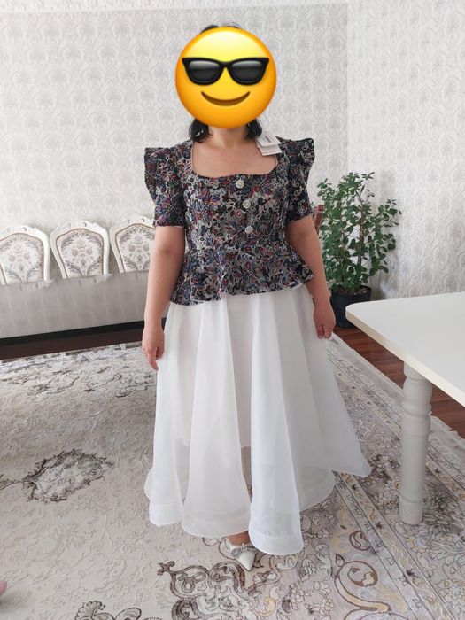 Платье продаю, нарядное , в отличном состоянии .