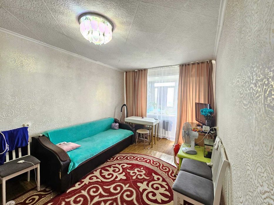 Продаю двухкомнатную квартиру в Михайловке, Прогресса 27