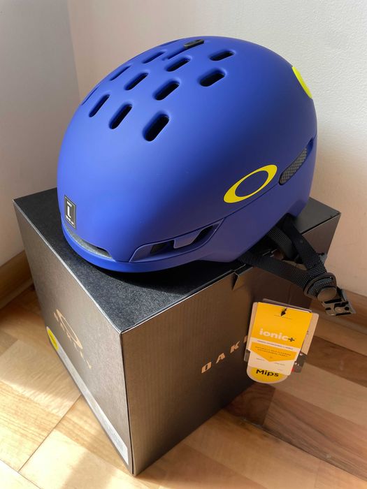 Ски / сноуборд каска Oakley MODBC, размер L