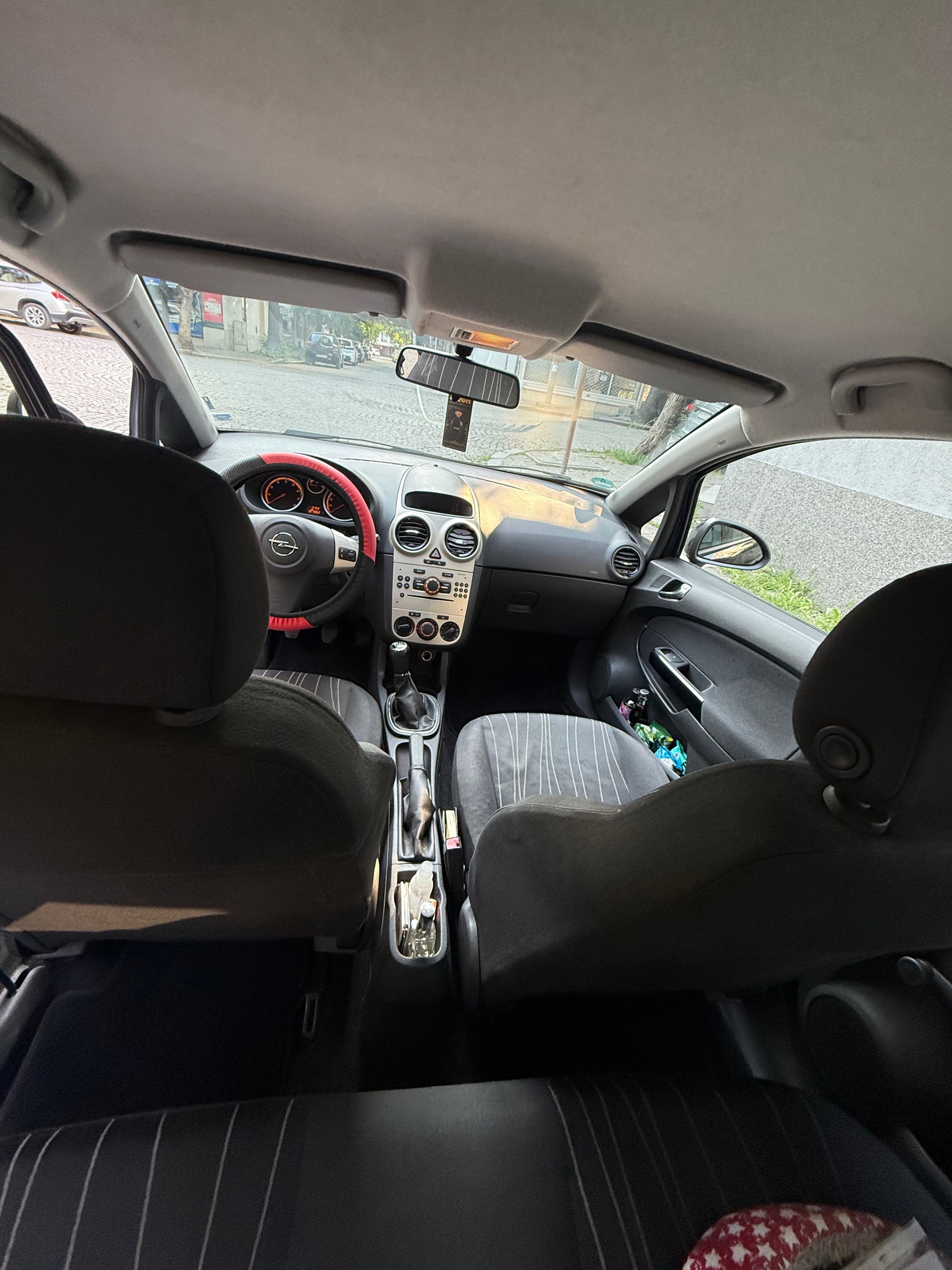 Opel corsa 1.2i 86кс