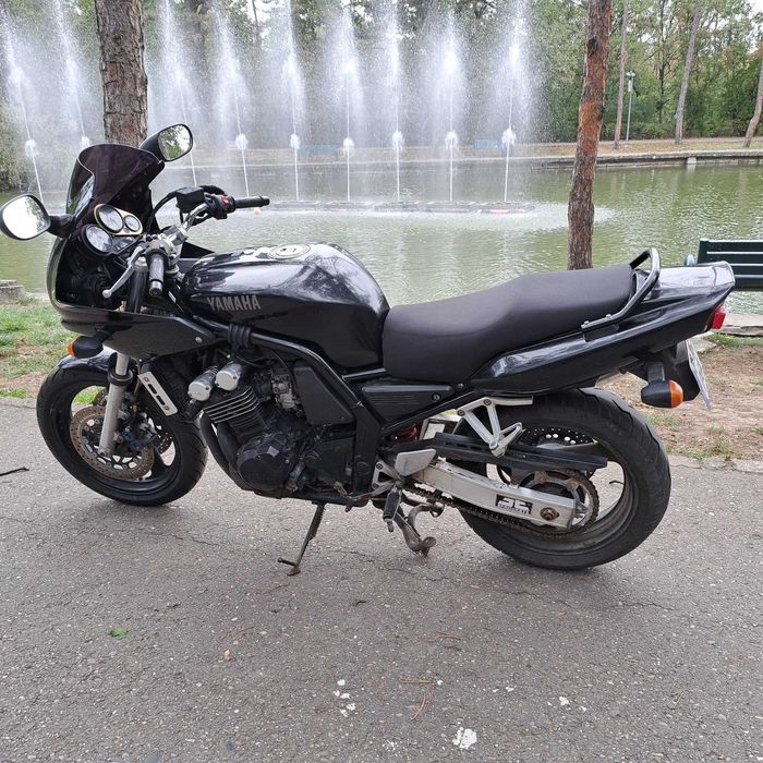 Yamaha FZS 600 , 95 cp, 1999 , impecabila