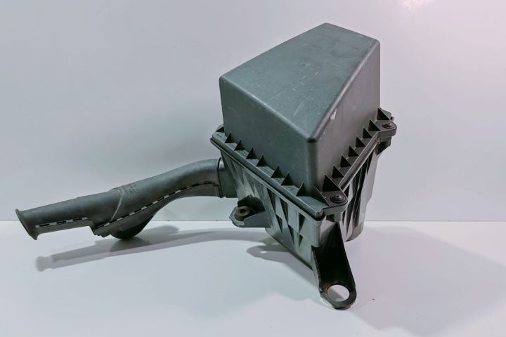 Carcasa filtru aer  6Y0129620 Volkswagen VW Polo a 3-a generatie 6N (