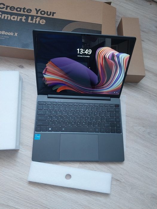 Ноутбук CHUWI. Состояние как новый. На гарантии.