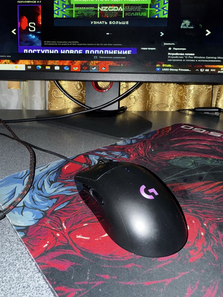 Продается игровой компьютер с клавиатурой и мышкой