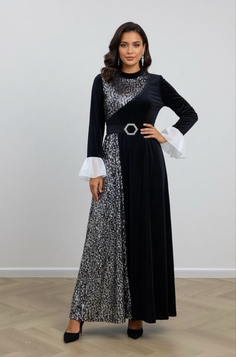 Женские платьеее