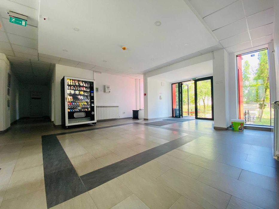 Birouri de inchiriat,  20 mp si 28 mp Nicolina - Selgros