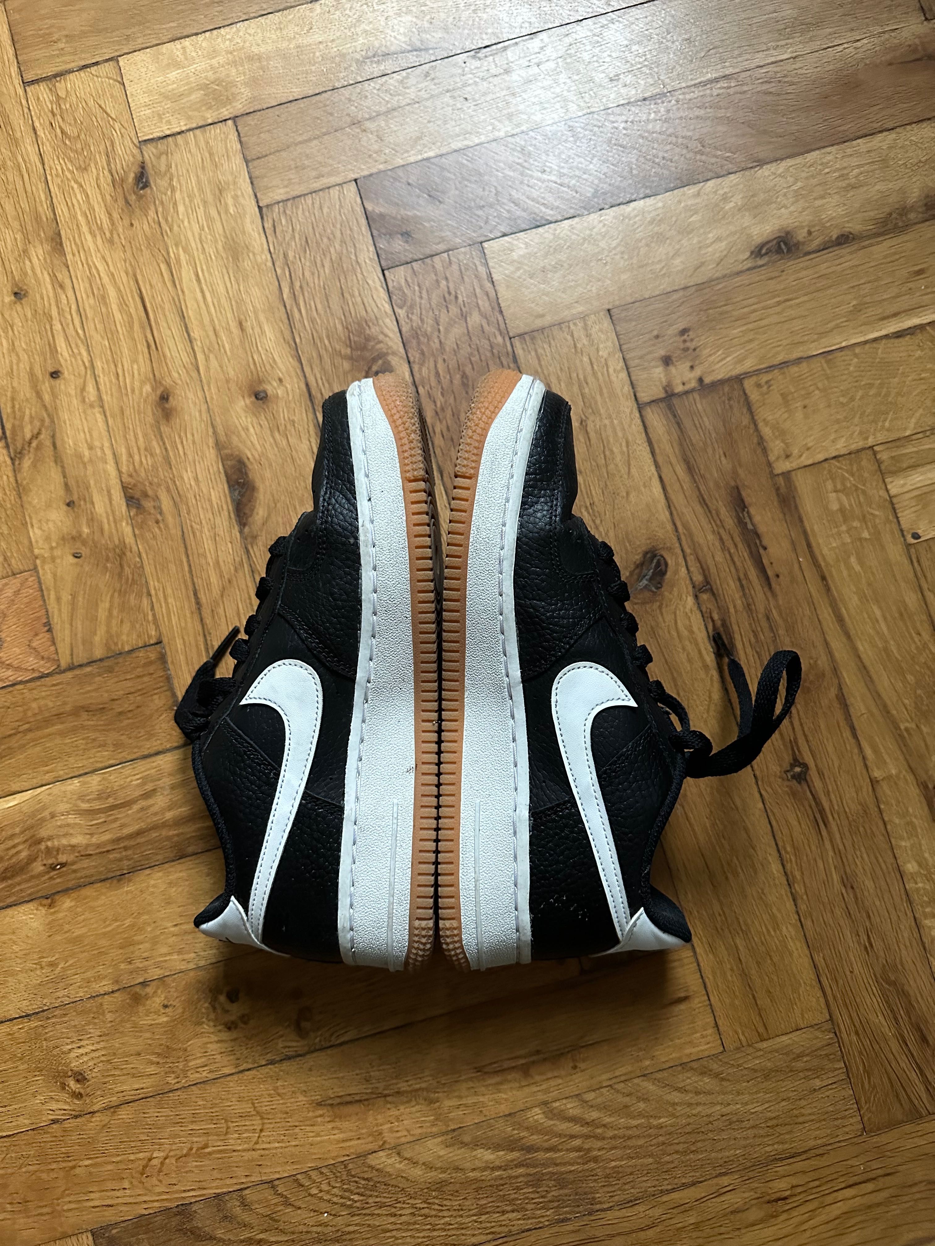 Обувки Nike Air Force - номер 36