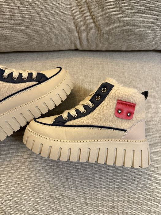 Încălțări Frappuccino Red Detail 35