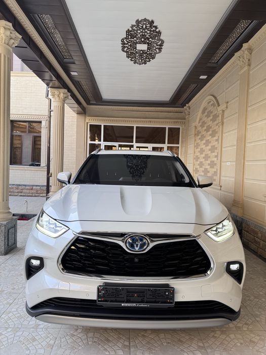Tayota Highlander