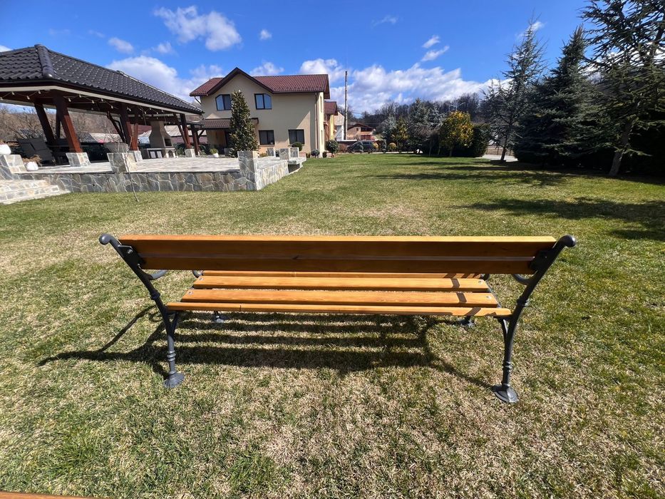 Banca gradina / parc cu picioare din fonta